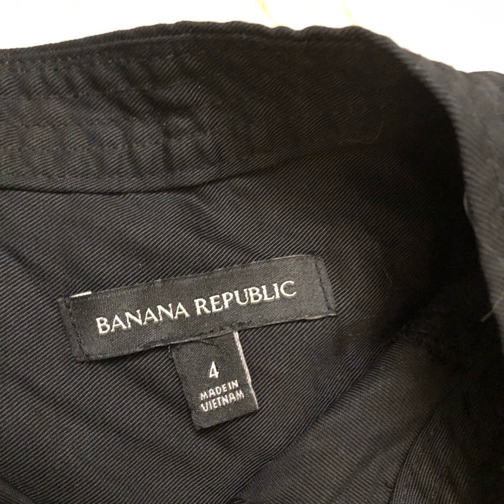 Banana Republic Tencel Black Tapered Leg Long Sleeves Utility Flight Jumpsuit 4 - Picture 3 of 16